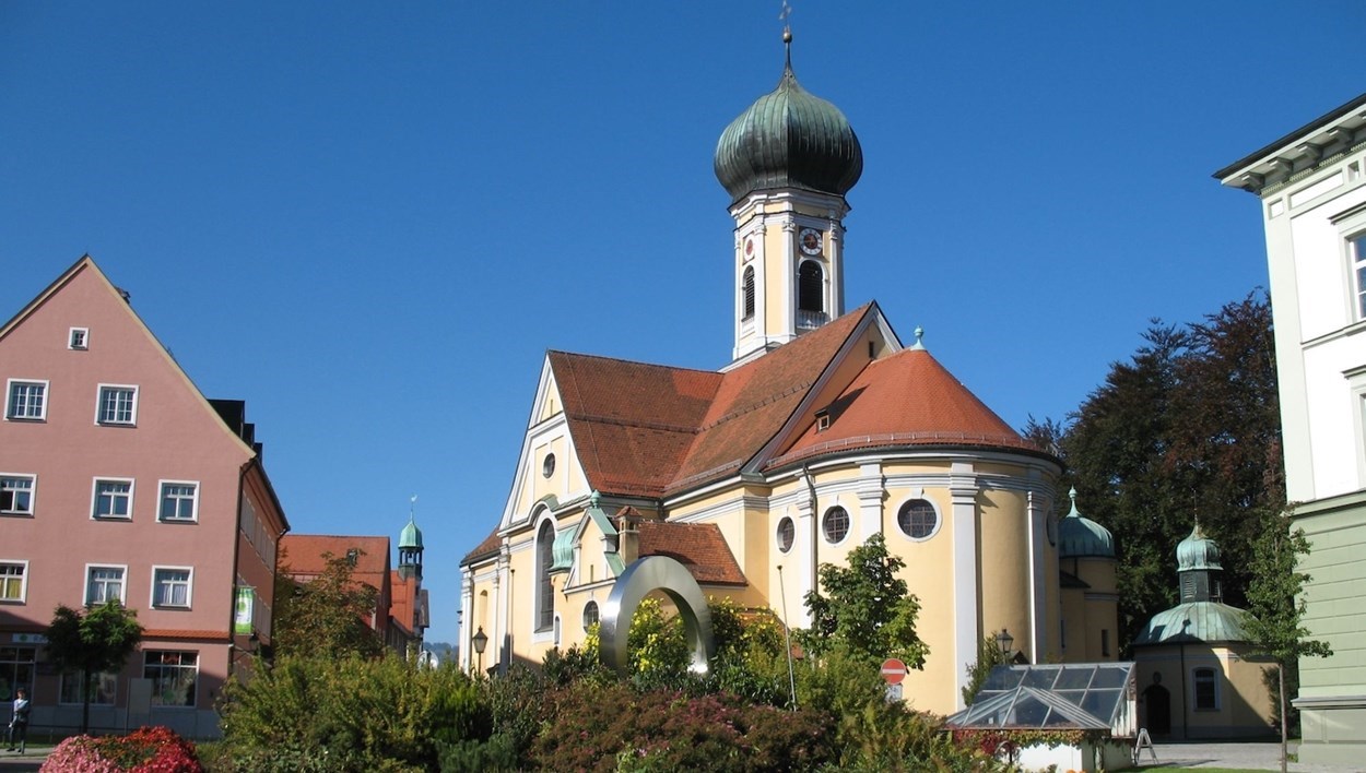 Blick auf die Kirche in Immenstadt in der Destination Alpsee Grünten | oberallgaeu.travel