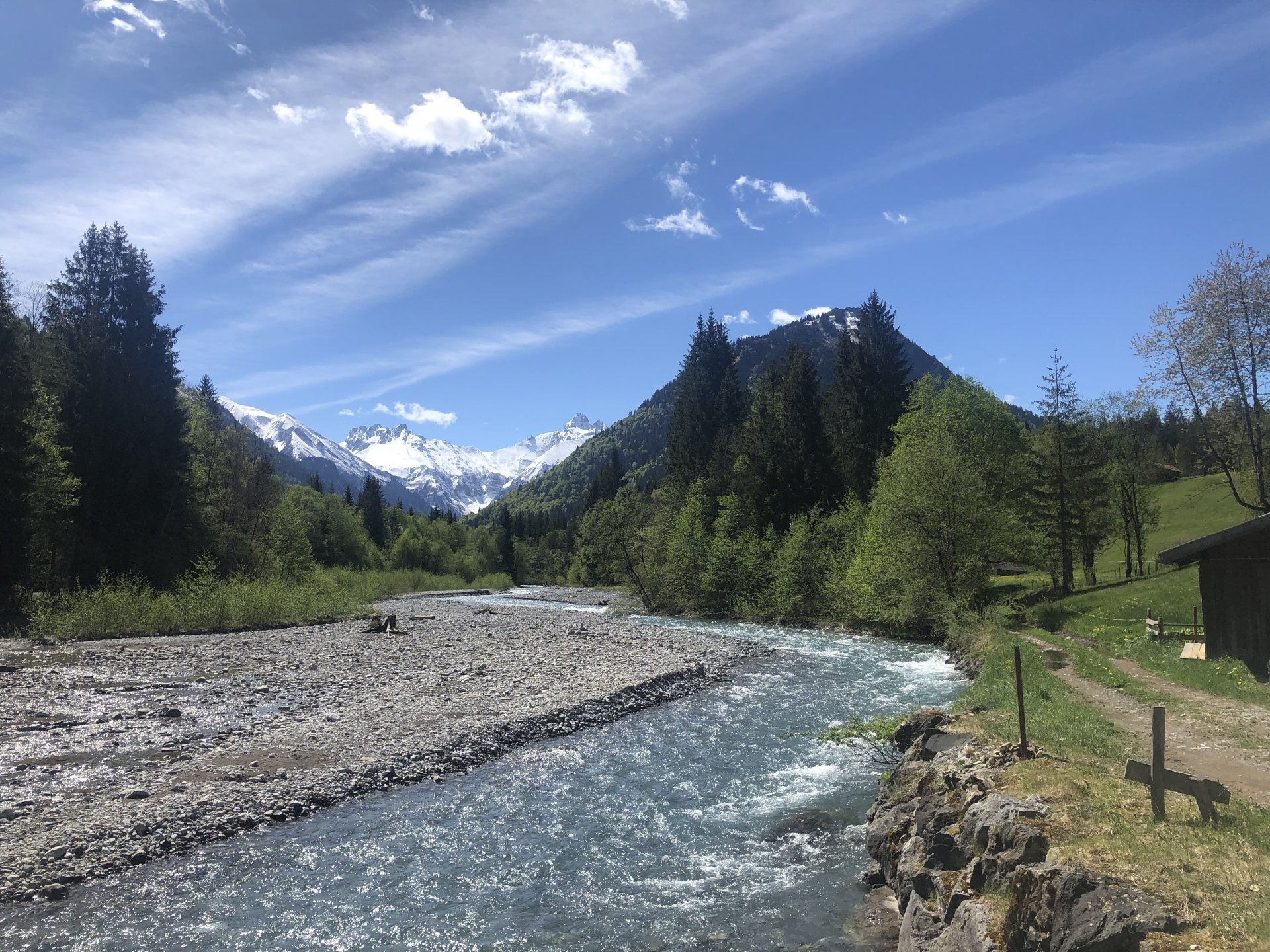 Touren entlang kristallklarer Gebirgsb&auml;che