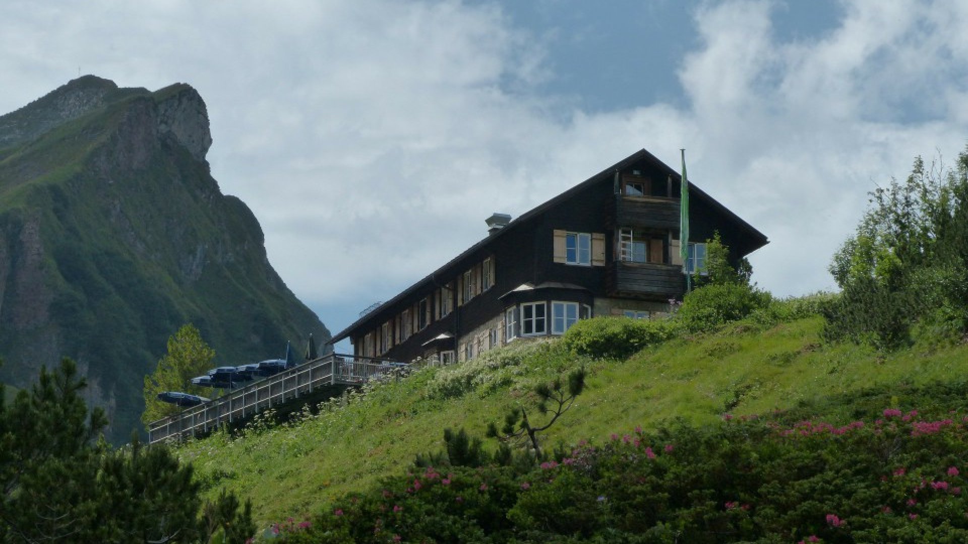 Die Landsberger H&uuml;tte liegt im &ouml;sterreichischen Tannheim. 30 Betten stehen den Wanderer hier zur Verf&uuml;gung. Zu verorten ist die H&uuml;tte oberhalb vom Traualpsee und unterhalb der Lachenspitze. pixabay.com &copy; Hans (CC0 Public Domain)