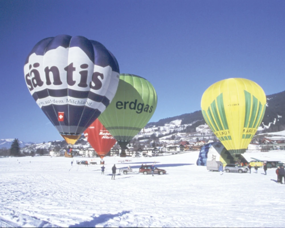 Bad Hindelang - Wintermontgolfiade