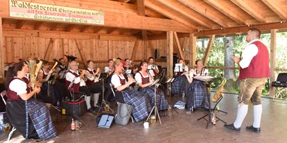 Hotels und Ferienwohnungen im Oberallgäu - Kategorien: Musik - Bayern - Waldfest auf der Spöck in Obermaiselstein - Waldfest 2024 auf der Spöck in Obermaiselstein