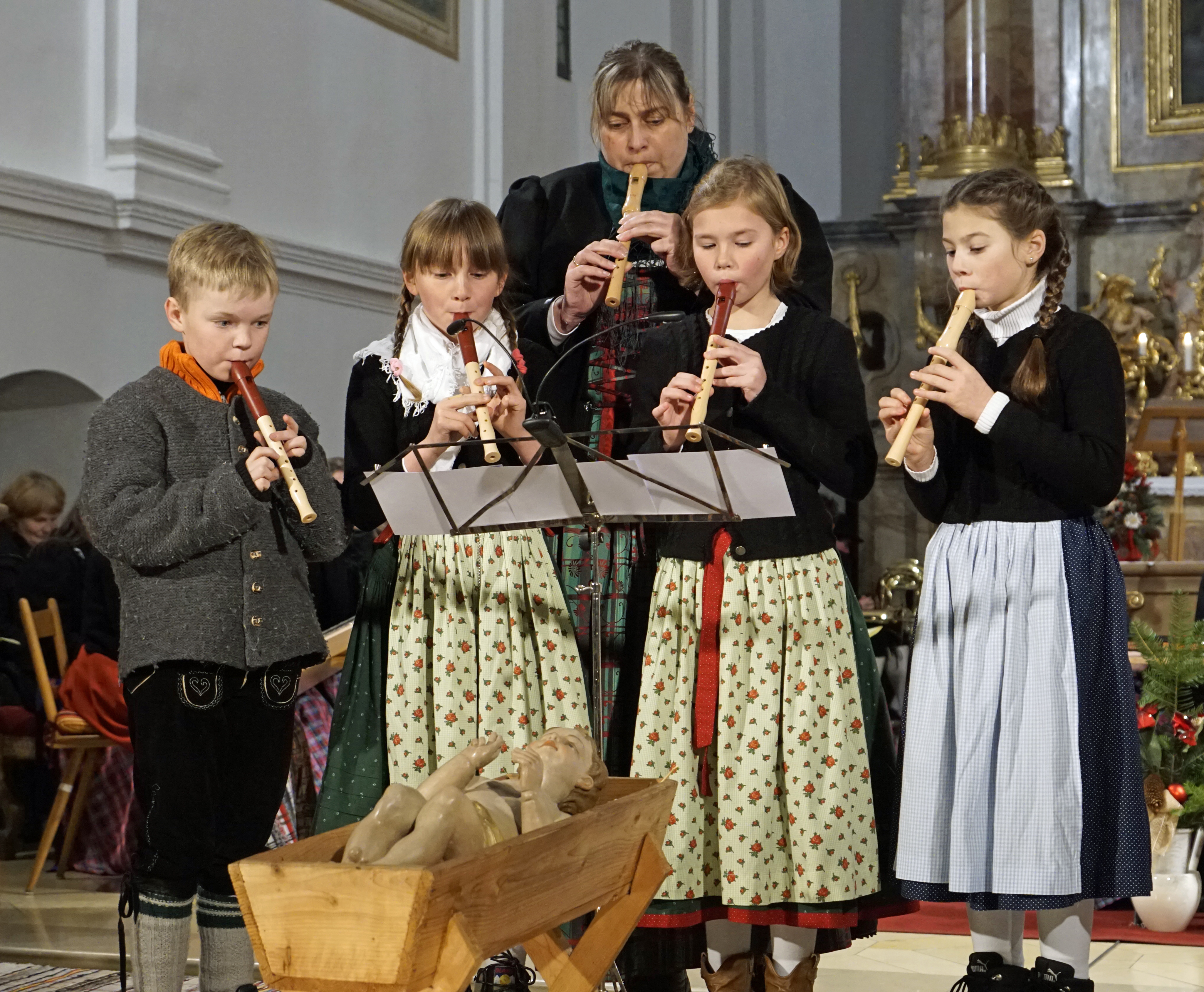 Hotels und Ferienwohnungen im Oberallgäu - Adventliches Singen und Musizieren der Wertacher Musik- & Gesangsgruppen - Adventliches Singen und Musizieren der Wertacher Musik- & Gesangsgruppen