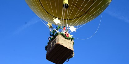 Hotels und Ferienwohnungen im Oberallgäu - Wetter: bei jedem Wetter - Oberallgäu - Ballonstart des "Heiligen Nikolaus" in Sonthofen - Ballonstart des "Heiligen Nikolaus" in Sonthofen