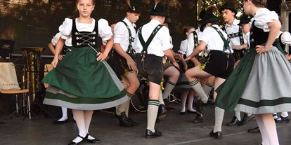 Hotels und Ferienwohnungen im Oberallgäu - Kategorien: Musik - Deutschland - Dorfabend in Burgberg - Burgberg lädt ein zum Dorfabend