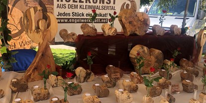 Hotels und Ferienwohnungen im Oberallgäu - Kinder & Familie: kinderwagengeeignet - Deutschland - Handwerker- und Käsemarkt in Fischen im Allgäu - Käse- und Handwerkermarkt 2024 in Fischen