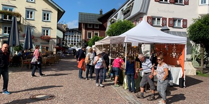 Hotels und Ferienwohnungen im Oberallgäu - Bayern - Töpfer- und Kunsthandwerkermarkt in Oberstaufen - Kunsthandwerker- und Töpfermarkt 2024 in Oberstaufen