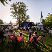 Veranstaltungskalender für das Oberallgäu: Sommerfestival "Open Air" im Kurpark Oberstdorf - Outdoorfestival in Oberstdorf: "Kultur im Park"