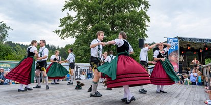 Hotels und Ferienwohnungen im Oberallgäu - Kategorien: Musik - Immenstadt im Allgäu - Seenachtsfest am Alpsee bei Immenstadt - Bühl - Seenachtsfest 2024 in Bühl am Alpsee mit Klangfeuerwerk
