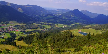 Hotels und Ferienwohnungen im Oberallgäu - Sonnenuntergangsfahrt mit der Wiedhagbahn - Sonnenuntergangsfahrt mit der Wiedhagbahn