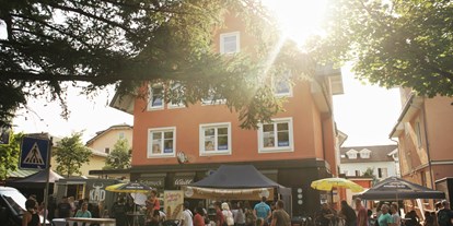 Hotels und Ferienwohnungen im Oberallgäu - Parken & Anreise: kostenpflichtige Parkplätze - Deutschland - Street Food Market Sonthofen - Street Food Market Sonthofen 2024