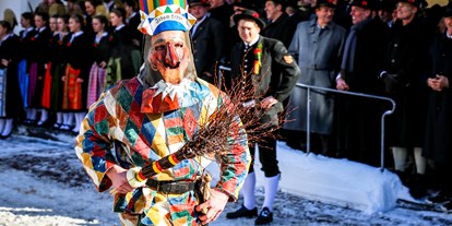 Hotels und Ferienwohnungen im Oberallgäu - Kategorien: Kultur & Brauchtum - Oberstaufen - Traditioneller Staufner Fasnatziestag in Oberstaufen im Allgäu - Traditioneller Staufner Fasnatziestag 2025