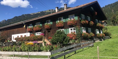 Hotels und Ferienwohnungen im Oberallgäu - Kinder & Familie: kinderwagengeeignet - Oberallgäu - Viehscheid in Blaichach - Gunzesried im Oberallgäu - Viehscheid 2024 in Gunzesried
