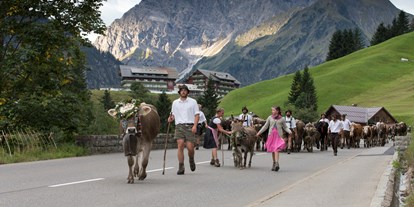 Hotels und Ferienwohnungen im Oberallgäu - Österreich - Viehscheid im Kleinwalsertal  - Viehscheid 2024 im Kleinwalsertal *