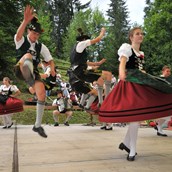 Veranstaltungskalender für das Oberallgäu: Waldfest mit Frühschoppen Vorderhindelang - Waldfest 2024 mit Frühschoppen Vorderhindelang