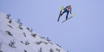 Hotels und Ferienwohnungen im Oberallgäu - Parken & Anreise: kostenpflichtige Parkplätze - TWO NIGHTS TOUR - FIS Weltcup - Skispringen der Damen in Oberstdorf  - TWO NIGHTS TOUR der Frauen - Skisprung Weltcup
