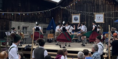 Hotels und Ferienwohnungen im Oberallgäu - Kinder & Familie: Kindergerichte - Sonthofen - Boarzar Wingfescht - Weinfest in Altstädten - Boarzar Wingfescht - Weinfest in Altstädten
