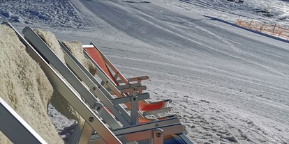 Hotels und Ferienwohnungen im Oberallgäu - Berghütte Grasgehren
Kostenlose Liegestühle - Berghütte Grasgehren unterm Riedbergerhorn