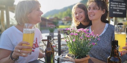 Hotels und Ferienwohnungen im Oberallgäu - Kinder & Familie: Kinder sind willkommen - Grüner Hut - Wirtshaus & Biergarten - Grüner Hut - Wirtshaus & Biergarten in Bad Hindelang - Hinterstein