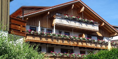Hotels und Ferienwohnungen im Oberallgäu - Freizeit: Skifahren - PLZ 87541 (Deutschland) - Fewo am Eck - Ferienwohnungen Bad Hindelang - Fewo am Eck - Ferienwohnungen Bad Hindelang