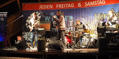 Hotels und Ferienwohnungen im Oberallgäu - Winterfest in Oberstdorf im Allgäu! - Oberstdorfer Winterfest 2024 mit "DJ Butzi & DJ Double T"