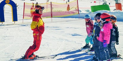 Hotels und Ferienwohnungen im Oberallgäu - Kategorien: Ski- und Schneesportschule - Bolsterlang Sonderdorf - Erste Skischule Bolsterlang - Skischulen im Allgäu - Erste Skischule Bolsterlang