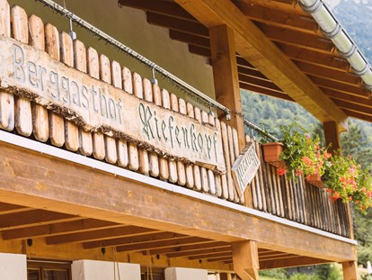Hotels und Ferienwohnungen im Oberallgäu - Deutschland - Berggasthof - Restaurant Riefenkopf bei Oberstdorf im Allgäu - Berggasthof Riefenkopf im Trettachtal bei Oberstdorf