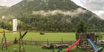 Hotels und Ferienwohnungen im Oberallgäu - Reisegrund: Skiurlaub - Oberallgäu - Berggasthof Riefenkopf bei Oberstdorf im Allgäu - Berggasthof Riefenkopf im Trettachtal bei Oberstdorf