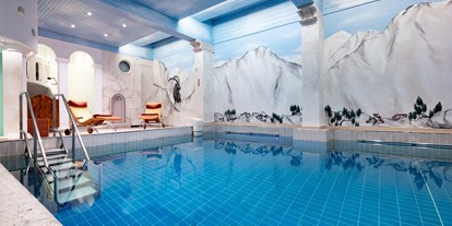 Hotels und Ferienwohnungen im Oberallgäu - Ausstattung: Hallenbad - Schwimmbad - Hotel Erlebach - 4* Wellnesshotel im Kleinwalsertal