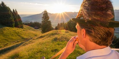 Hotels und Ferienwohnungen im Oberallgäu - Kategorien: Online buchbar - Alphornkurse für Anfänger und Fortgeschrittene im Allgäu - Alphornkurse für Anfänger bis Fortgeschrittene im Allgäu