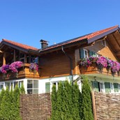 Hotels und Ferienwohnungen im Oberallgäu: Alp-Chalet Bolsterlang - Ferienwohnungen im Allgäu - Alp-Chalet - Ferienwohnungen in Bolsterlang im Allgäu