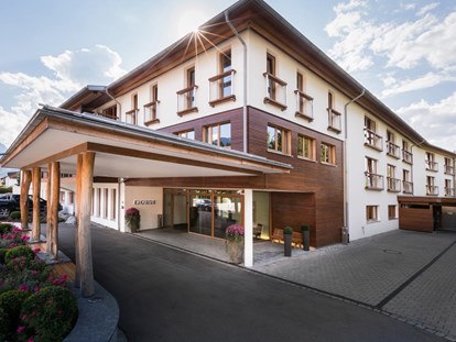 Hotels und Ferienwohnungen im Oberallgäu - Ausstattung: Hallenbad - Bayern - Hotel Exquisit in Oberstdorf im Allgäu - Hotel Exquisit in Oberstdorf - Ihr Ruhepol in den Bergen