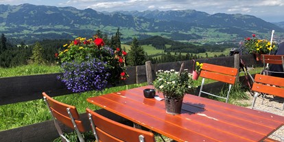 Hotels und Ferienwohnungen im Oberallgäu - Freizeit: Wellness - Bayern - Ausflugstipp: Wanderung zum Altstädter Hof  - Alpin Hotel bichl 761