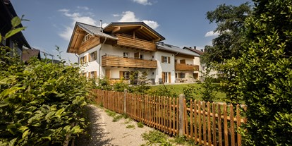 Hotels und Ferienwohnungen im Oberallgäu - Parken & Anreise: kostenloser Parkplatz - Deutschland - Alpin Supreme 5-Sterne Ferienwohnungen in Oberstdorf