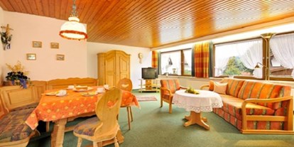 Hotels und Ferienwohnungen im Oberallgäu - Freizeit: Whirlpool - Unsere Ferienwohnung "60" - Ihr Alpenblick - Hotel & Restaurant in Fischen im Allgäu