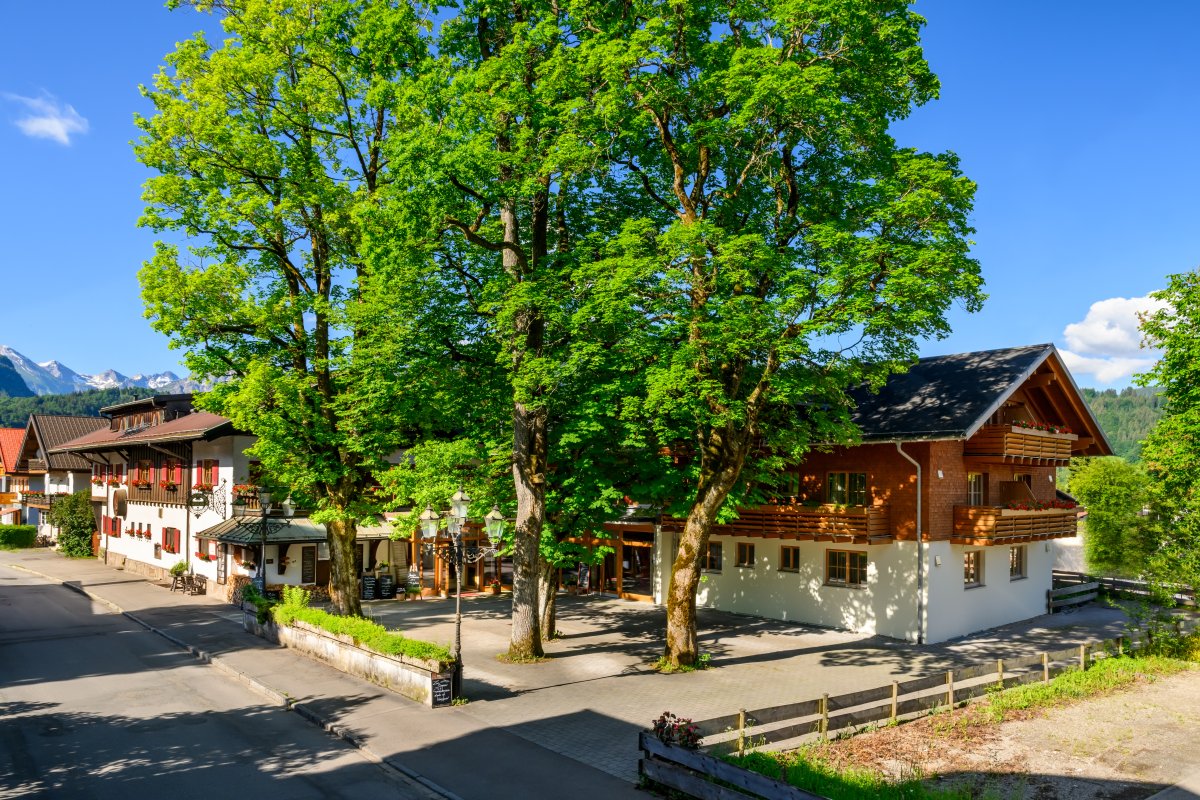 Hotels und Ferienwohnungen im Oberallgäu - Hotel Weinklause in Oberstdorf im Allgäu - Hotel & Restaurant Weinklause in Oberstdorf im Allgäu