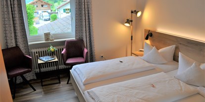 Hotels und Ferienwohnungen im Oberallgäu - Freizeit: Skifahren - PLZ 87541 (Deutschland) - Hotel Garni Malerwinkl in Bad Hindelang im Allgäu - Hotel Garni Malerwinkl in Bad Hindelang im Allgäu
