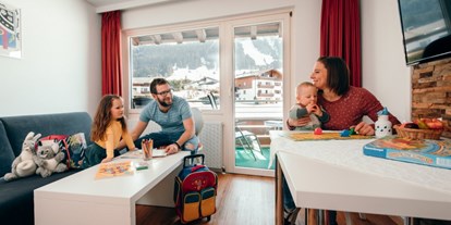 Hotels und Ferienwohnungen im Oberallgäu - Kinder & Familie: Kinder sind willkommen - Restaurant im Familienhotel Kleinwalsertal in Riezlern - Restaurant im Familienhotel Kleinwalsertal in Riezlern  