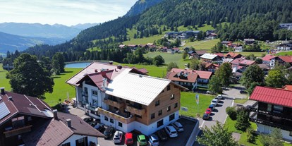 Hotels und Ferienwohnungen im Oberallgäu - Bergzeit - Hotel und Appartements in Bad Hindelang im Allgäu - Bergzeit - Hotel und Appartements in Oberjoch im Allgäu