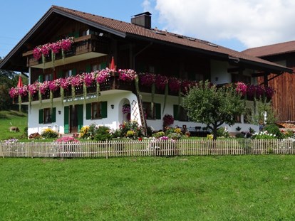Hotels und Ferienwohnungen im Oberallgäu - Reisegrund: Familienurlaub - Gästehaus Kappelerhof in Rubi bei Oberstdorf im Allgäu - Gästehaus Kappelerhof in Rubi bei Oberstdorf im Allgäu
