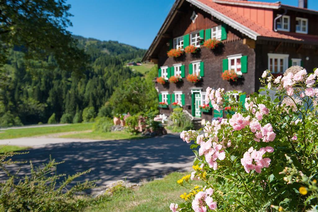 Hotels und Ferienwohnungen im Oberallgäu: Landhaus Waibelhof - Gunzesried im Allgäu - Landhaus Waibelhof - Gunzesried im Allgäu