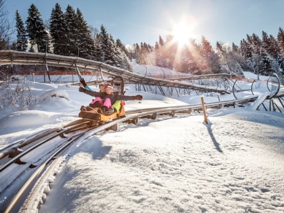 Hotels und Ferienwohnungen im Oberallgäu - Saison: Winter - Oberallgäu - Alpsee Bergwelt mit Alpsee Coaster im Winter - Alpsee Bergwelt mit Alpsee Coaster im Winter