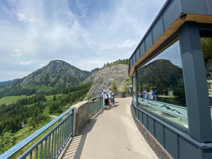 Hotels und Ferienwohnungen im Oberallgäu - Deutschland - Kanzel Kiosk und Aussichtspunkt am Jochpass Oberjoch - Kanzel Kiosk und Aussichtspunkt am Jochpass Oberjoch