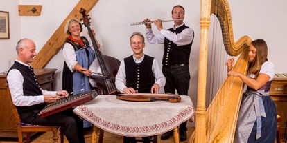 Hotels und Ferienwohnungen im Oberallgäu - Bayern - Kultur am Gleis präsentiert das "Kerber-Ensemble" Oberstaufen - Kultur am Gleis präsentiert das "Kerber-Ensemble" Oberstaufen 