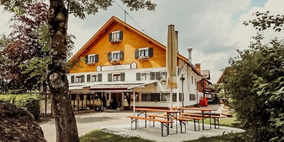 Hotels und Ferienwohnungen im Oberallgäu - Parken & Anreise: Anreise mit ÖPNV möglich - Bayern - Landgasthof Sonne in Missen-Wilhams im Allgäu - Sonne Wilhams im Allgäu