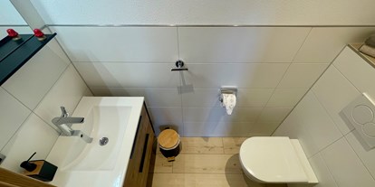 Hotels und Ferienwohnungen im Oberallgäu - Ferienwohnung #2 Hirschberg für 2 bis 4 Personen: separates WC - Bäumers Retreat - Ferienwohnungen in Bad Hindelang