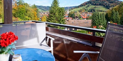 Hotels und Ferienwohnungen im Oberallgäu - Freizeit: Skifahren - Allgäu - Ferienwohnungen im Allgäu - am Schloßberg in Oberstaufen - Ferienwohnungen am Schloßberg - Oberstaufen im Allgäu