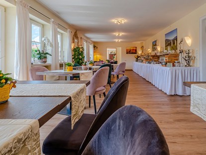 Hotels und Ferienwohnungen im Oberallgäu - Reisegrund: Wanderurlaub - Hotel Neudeck in Oberstaufen im Oberallgäu 