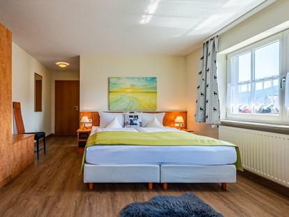 Hotels und Ferienwohnungen im Oberallgäu - Ausstattung Ferienwohnungen / Zimmer: Balkon - Oberallgäu - Hotel Neudeck in Oberstaufen im Oberallgäu 