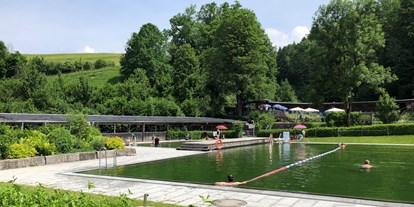 Hotels und Ferienwohnungen im Oberallgäu - Saison: Sommer - Freibad Altstädten