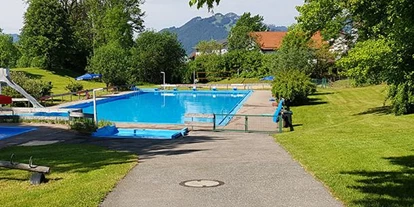 Hotels und Ferienwohnungen im Oberallgäu - Kategorien: Freibäder / Badeseen - Deutschland - Freibad Rettenberg